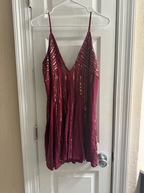 Free People Size Large Burgundy Sequin Spaghetti Strap Tank Top